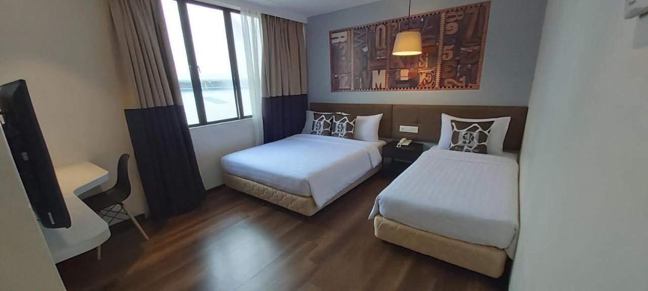9 Square Hotel - Subang Subang Jaya Dış mekan fotoğraf